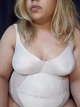 Nainagupta7890 - Milk both boobies