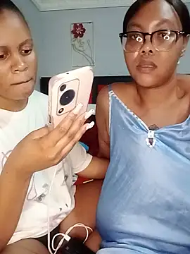 ShantelBootyBoobs - Chill with us🫦