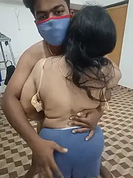 Tami_fucking_stars - Aunty will in in full nude 2 minutes