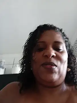 Maliaebonyfetish - Molhe minha bucetinha/ make my pussy wet