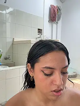 MeggyMae_
