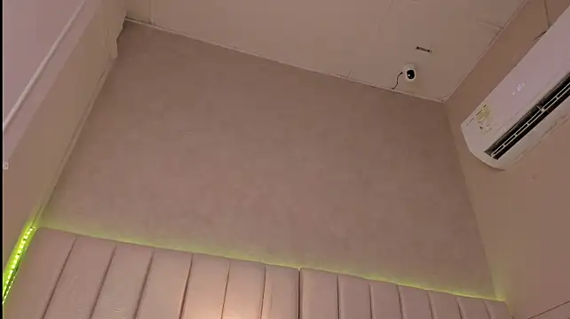 _wendy_x - MASTURBATION WITH 3 FINGERS