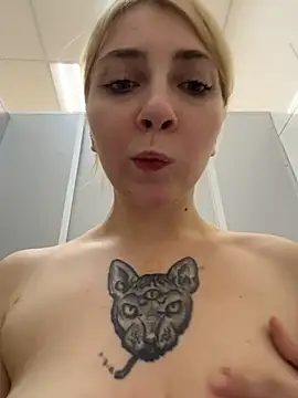 Sunny___Bunny - Go to the men’s restroom?