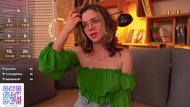 Sunny_Teaze - play with boobs