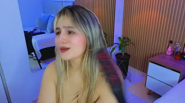 Babyzahara - Suck my cock deep.