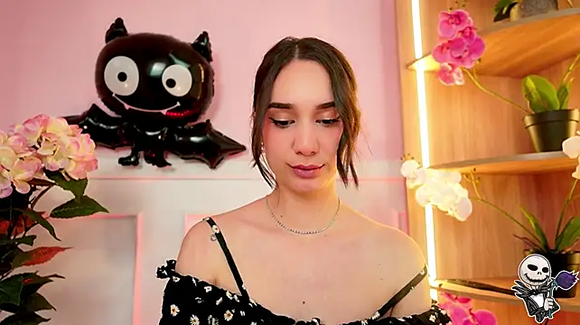 ZoeBelmont - 🪬🫧 Suck my fingers slowly