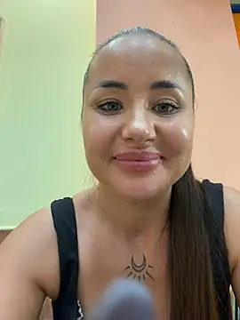 Beautydiamond - Take off my wet penties in McDonald