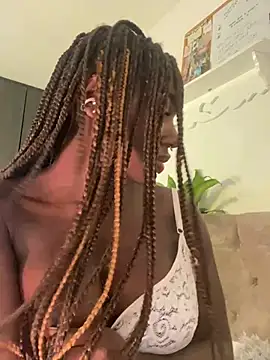 Alissradiante1 - Tits out + bounce boobs on your face