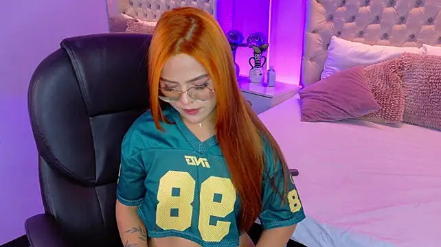 SamyBlonde - Spit my tits👄💦🍒