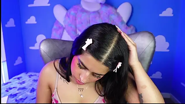 Miss___anya - ruin my make-up with too lots saliva