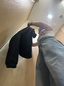 RonnieKiss - two dildos in the pussy