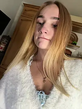SugarDanger - Show tits outside+slap