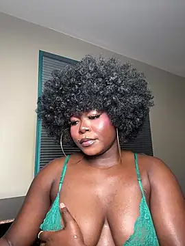 WomanNextdoor1 - Make this pussy scream 🙀 🍑💦daddy