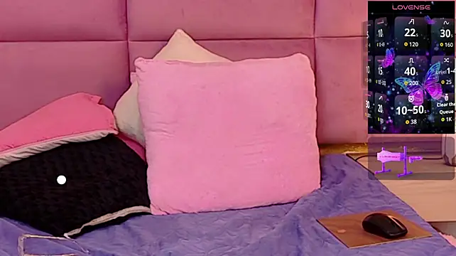 Tiana_Sanchez - asshole show close app