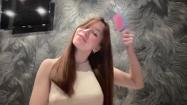 Cowgirl_aimeee - SHOW FEET WITH OIL CLOSE TO CAM 67