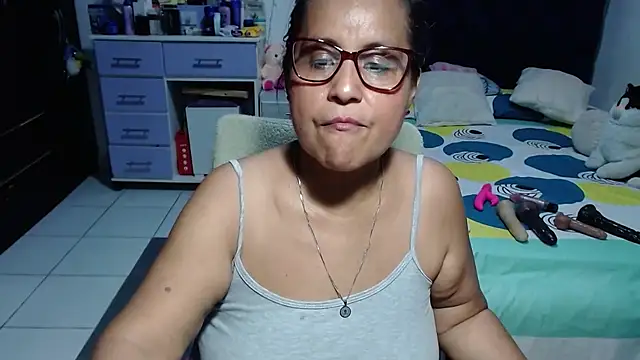 Pervert_mommy_ - undress me honey to masturbate