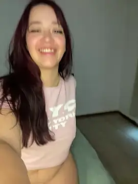 GoddesLucy - Zoom pussy