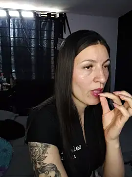 Tina_sussy - nipple clamps