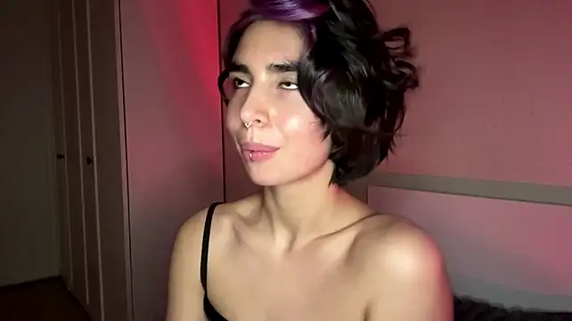 JessiaRuezga - ill squeeze my tits ♥