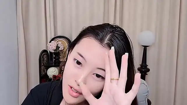 JiaYi0911 - 别再到处逛了，留在我身边好不好