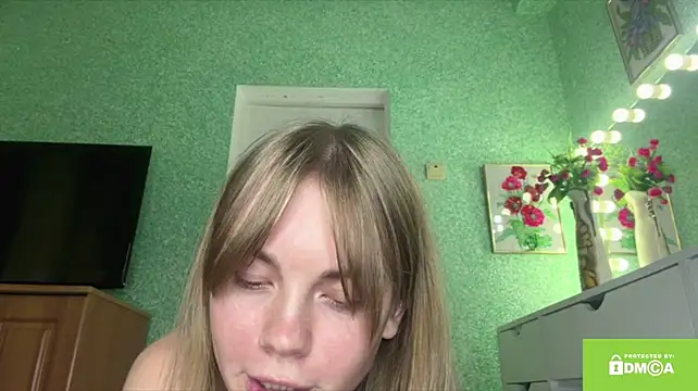SunnyStrike - shownails