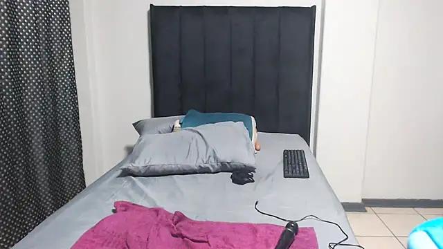 TALLHORNYBEARXO - GET MY PUSSY WET DADDY
