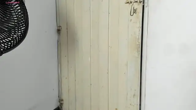 Lara_vela - show naked