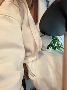 Choco__latte - Show my panties under table in cafe