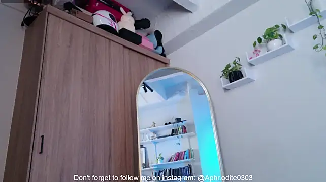 Nikol-JE - tit massage in your face