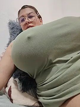 AlexxiaaMat - SHOW PUSSY