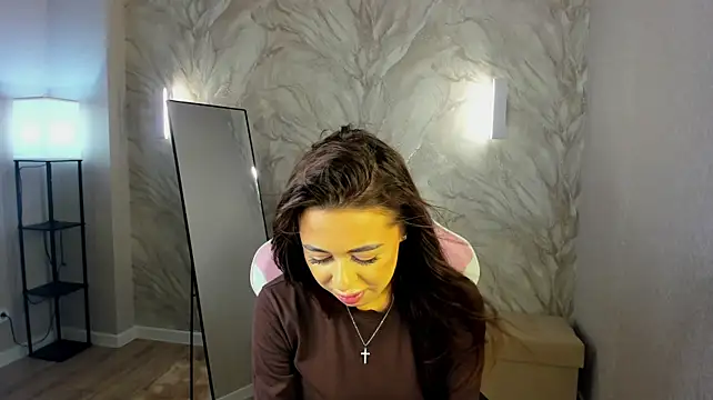 NicoleRossss - soft spank ass