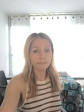 AlexaFoxx_ - Kisss Alexa💋