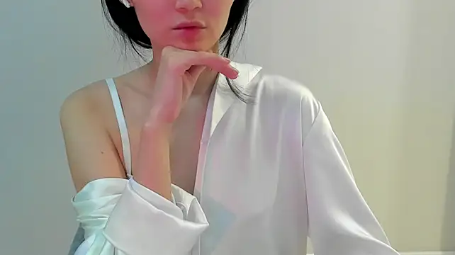 Ailey_chao - show tits