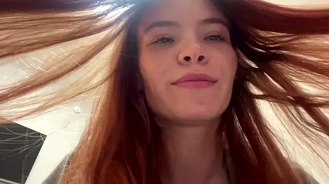 ShawnaStratman - a flying kiss 💋