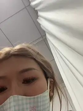 Milkwine - 脱一件