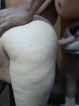 Zanab0909 - نيك كس بلهزاز ولاعب بلصدر ونيك طيرزى
