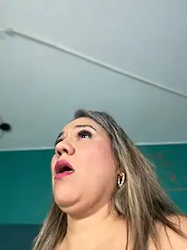 Camila_Noer - VIBRATE ULTRA HIGH💦🫦