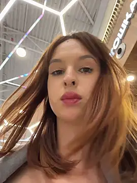 Outdorable - Powerful squirt w cucumber inside pussy