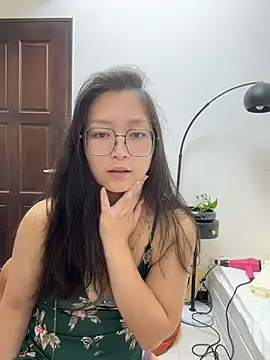 Wt0314 - 换情趣衣服全身抹精油
