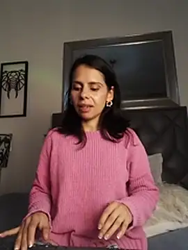 Bianca_Sweetie - Show boobs, pinching nipples, Oil them
