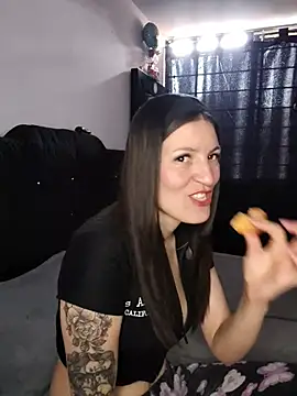 Tina_sussy - nipple clamps