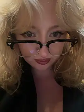 RonnieKiss - squirt show