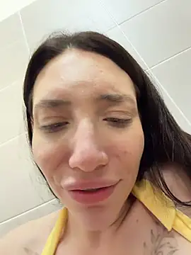 BallerinaCappuccino_ - slaps wet pussy public