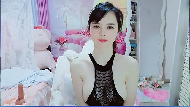 Q-Mia - 希望今天可以早点下班