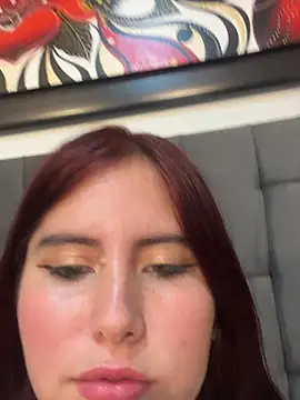 Caro_redd - Dildo in pussy