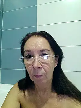 Celine_Faer1 - 🌺Suck your boobs🌺