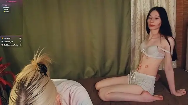 KaleyMahunik - NECK KISSES + BITE