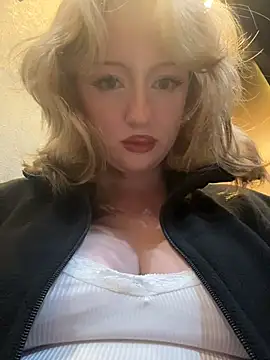 RonnieKiss - squirt show