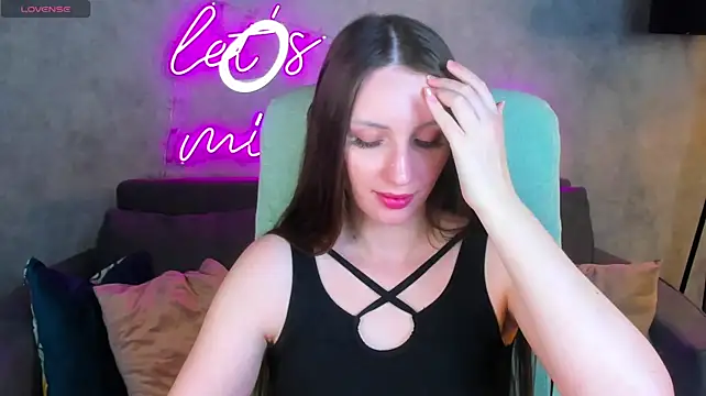 Alexa_Carte - take off my top