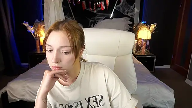 LizzaMoonn - toy control 2 min